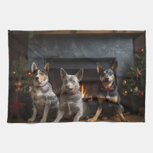 Australische Rinder am Kamin Weihnachten Geschirrtuch
