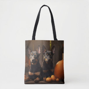 Australischer Kelpie-Welpe Herbstfreude Kürbis