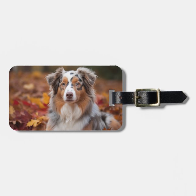 Australischer Schäferhund im Herbstfall Inspiriert Gepäckanhänger (Vorderseite horizontal)