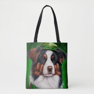 Australischer Schäferhund in St. Patrick's Day-Kle