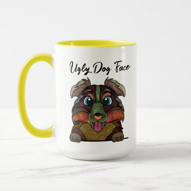 Australischer Schäferhund mit hässlicher Tasse (Links)