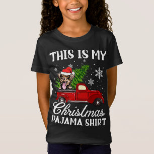 Australischer Schäferhund reitet roten Lkw mit Chr T-Shirt