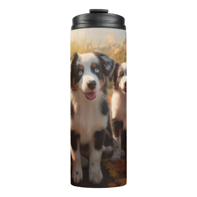 Australischer Schäferhund Welpe Autumn Delight Pum Thermosbecher (Vorderseite)