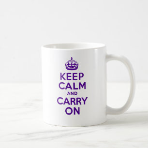 Authentisch behalten Sie Ruhe und machen Sie Lila Tasse