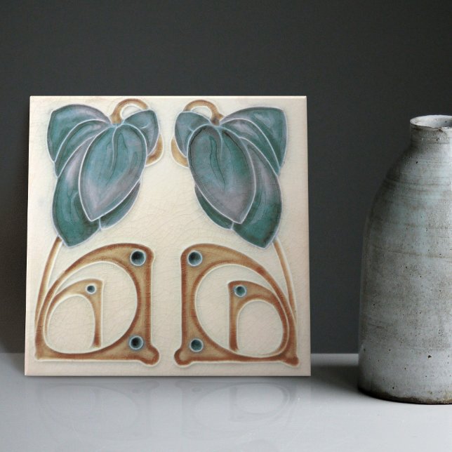 Authentische Jugendstil John Barratt Majolica Flor Fliese (Von Creator hochgeladen)