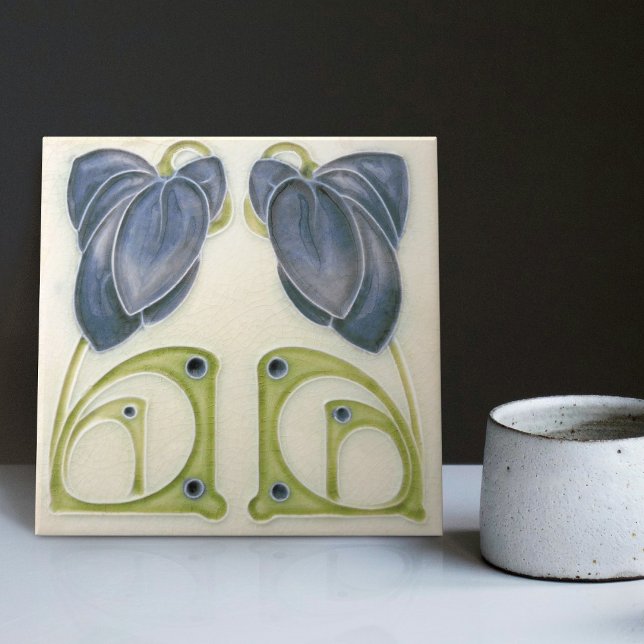 Authentische Jugendstil John Barratt Majolica Flor Fliese (Von Creator hochgeladen)