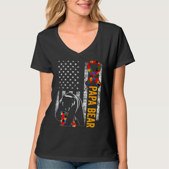 Autism Bear Papa Amerikanisches Flaggenbewusstsein T-Shirt (Vorderseite)