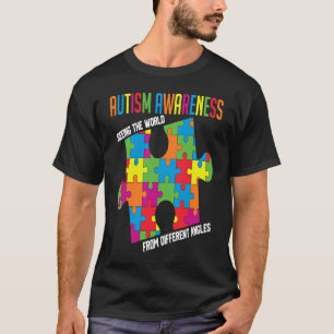 Autismus-Bewusstsein Die Welt aus verschiedenen Bl T-Shirt