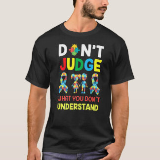 Autismus-Bewusstsein Rawrsomely Unterschiedliches  T-Shirt