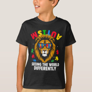 Autismus sieht die Welt anders Awareness Löwe T-Shirt