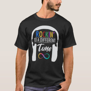 Autismus-Unendlichkeitssymbol Rockt Auf Einer Ande T-Shirt