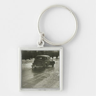 Auto auf Straße Schlüsselanhänger