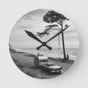 Auto mit Anhänger Runde Wanduhr