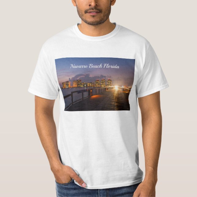Autofahrt auf dem T - Shirt Navarra Beach Pier (Vorderseite)