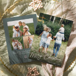 Autograph | Frohe Weihnachten Vertikales Foto<br><div class="desc">Versenden Sie Ihre Urlaubstage mit unseren eleganten Fotokarten an Freunde und Familie im schicken Stil. Design zeigt Ihr liebstes vertikal oder portrait orientiertes Foto mit "Frohe Weihnachten" überlagert am unteren Rand in weißen handgeschriebenen Schriften. Personalisieren Sie Ihre Daten mit Ihrem Familiennamen und dem Jahr in der unteren rechten Ecke, und...</div>