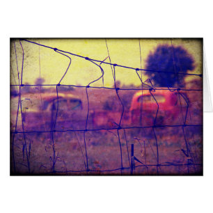 Autos und LKW fahren weg