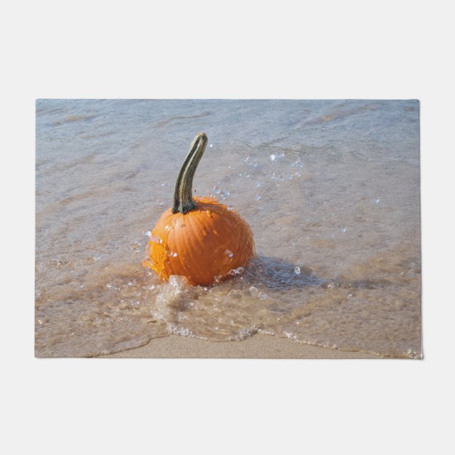 Autumn Beach Pumpkin Fußmatte (Vorderseite)