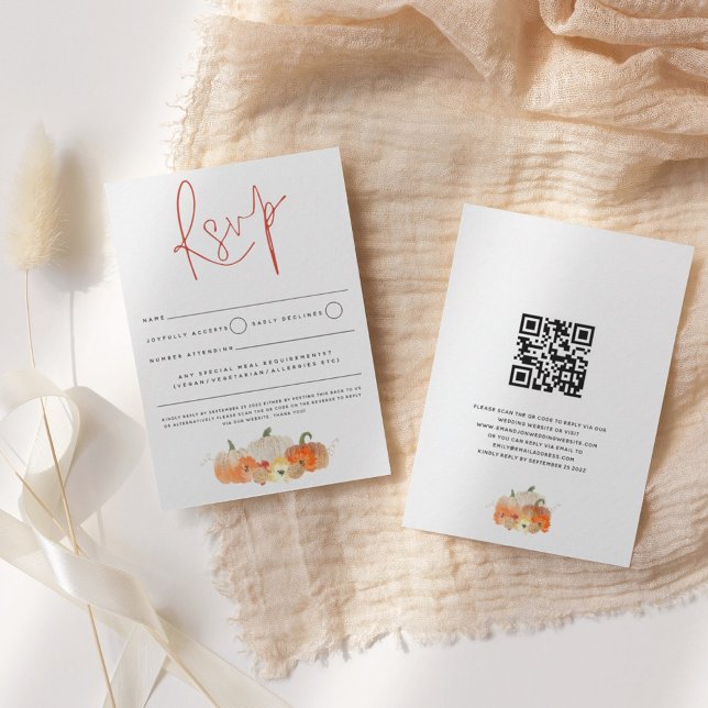 Autumn Glittery Pumpkins Florals Script QR Code RSVP Karte (Von Creator hochgeladen)