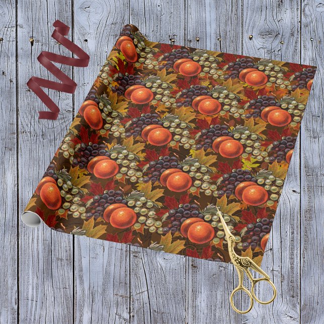 Autumn Leaves Grapes and Apples - Abundant Harvest Geschenkpapier (Von Creator hochgeladen)