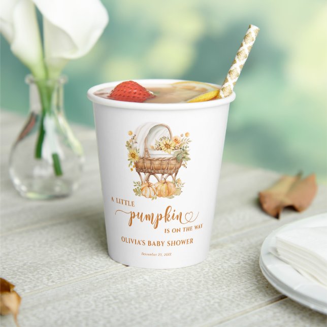 Autumn Little Pumpkin Neutral Baby Shower Pappbecher (In Situ)