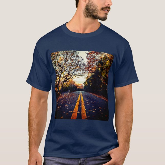 Autumn Path with a Wolf – Mystic Forest Concept T-Shirt (Vorderseite)