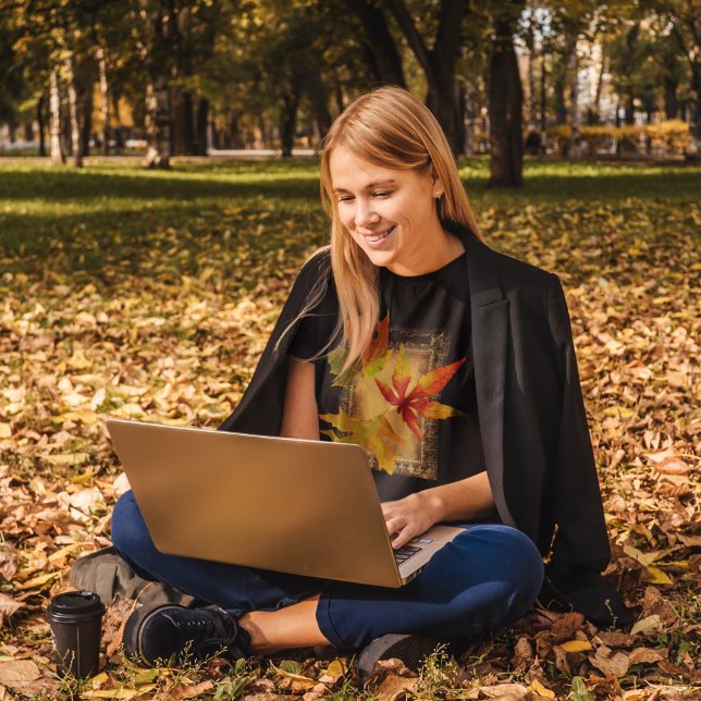 Autumn Solstice T-Shirt (Von Creator hochgeladen)