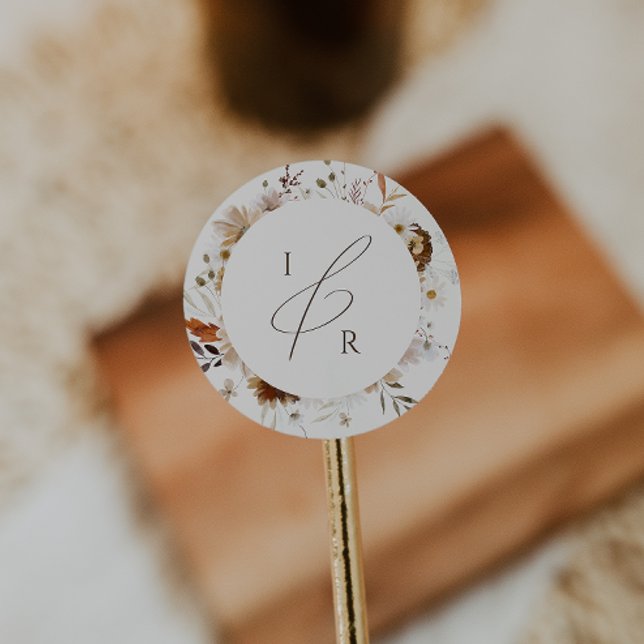 Autumn Wildblume Beige Monogram Umschlag Aufkleber (Von Creator hochgeladen)