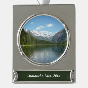 Avalanche Lake I im Glacier-Nationalpark Banner-Ornament Silber