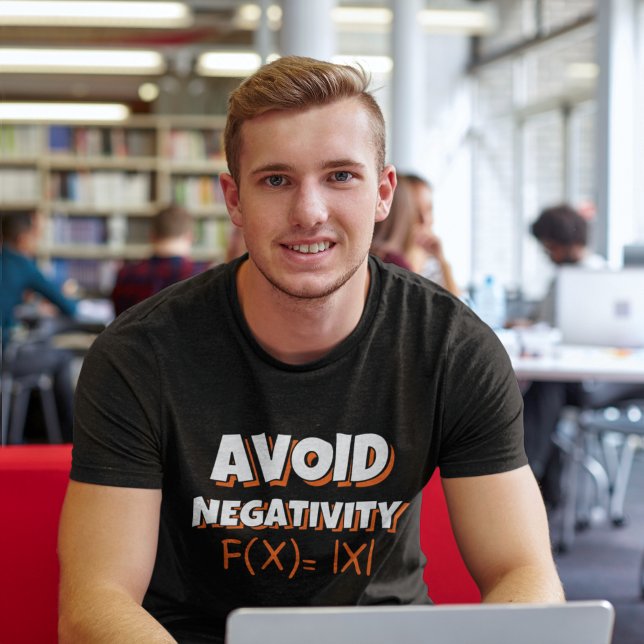 Avoit Negativity Funny Math  T-Shirt (Von Creator hochgeladen)