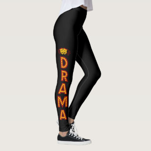 AVW-Drama-Logo-Leggings auf Bein Leggings