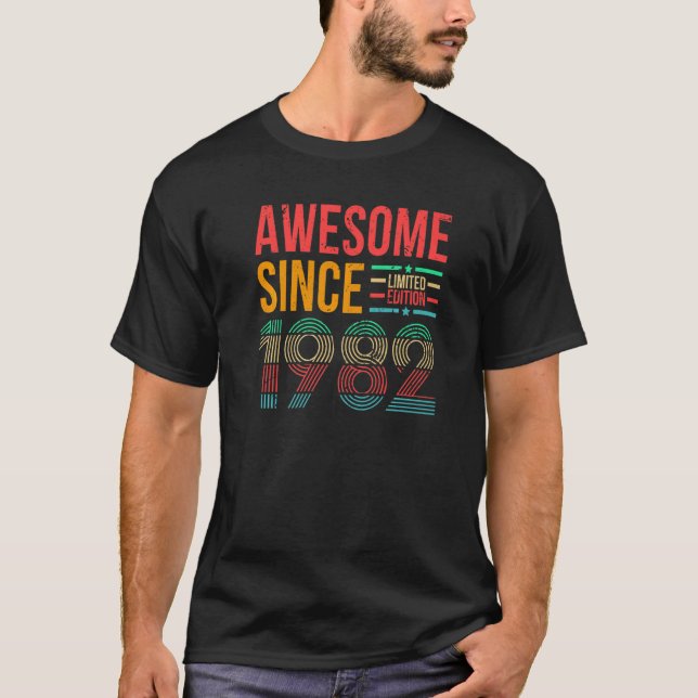 Awesome Since 1982  Vintage T-Shirt (Vorderseite)
