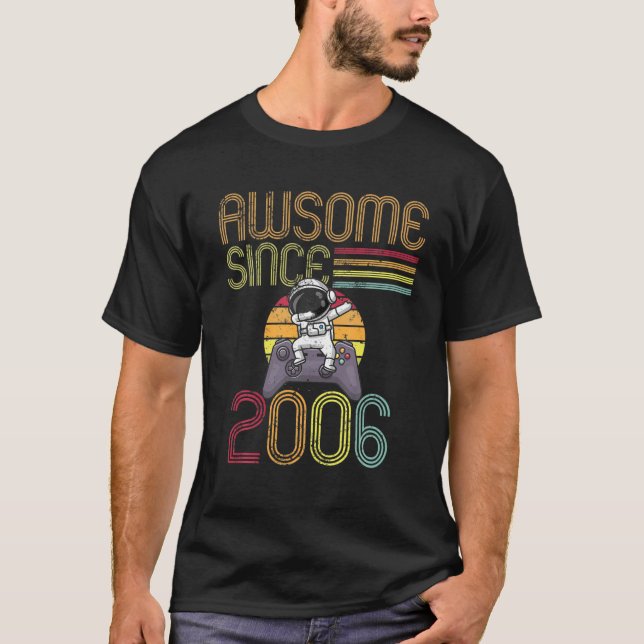 Awesome Since 2006 16Th Birthday Retro Gaming Dabb T-Shirt (Vorderseite)