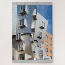 AWKWARD GEBÄUDE PLANS