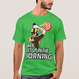 Ax-Throwing für Männer, die dunkles Holz hacken T-Shirt