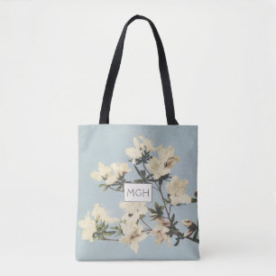 Azaleenblüten in Creme mit Monogramm