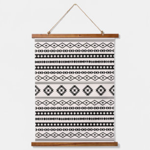 Aztec Black on Cream Mixed Motifs Muster Wandteppich Mit Holzrahmen