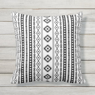 Aztec Black on White Mixed Motifs (V) Muster Kissen