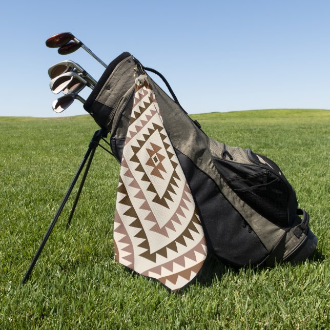 Aztec-Diamantmotiv-Design Braun+Creme Golfhandtuch (Gras)