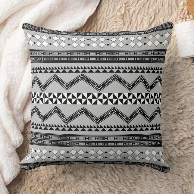 Aztec Geometric Black and White Abstrakt Pattern Kissen (Decke)