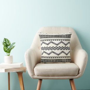 Aztec Geometric Gray Abstraktes Muster Kissen