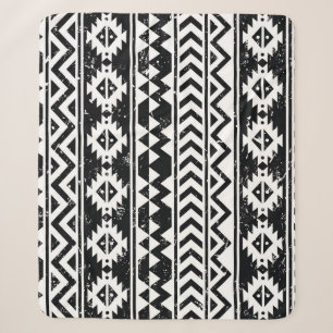 Aztec-Stamm: grunge weißes Muster. Sherpadecke