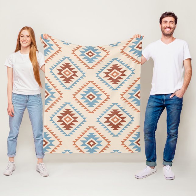 Aztec Style Motif Big Pattern Blue Crm Terracottas Fleecedecke (Beispiel)