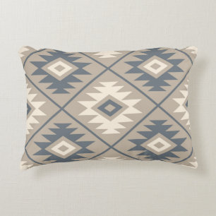 Aztec Symbol Stylisiert lg Ptn Blue Cream Sand Zierkissen