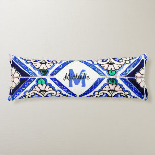 Azulejo Spanische Fliesen in Navy Weiß Monogramm Seitenschläferkissen