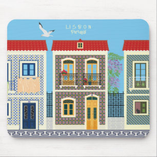 Azulejos typisches Haus in Portugal Mousepad