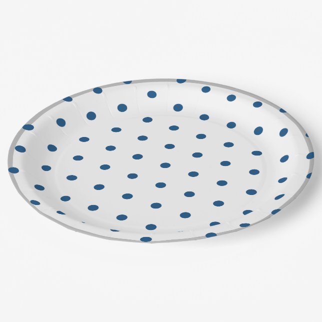 Azure Blue Polka Dots Silver White Pappteller (Schrägansicht)