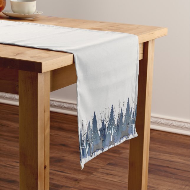 Azure Winter Marvels Mittelgroßer Tischläufer (Beispiel)