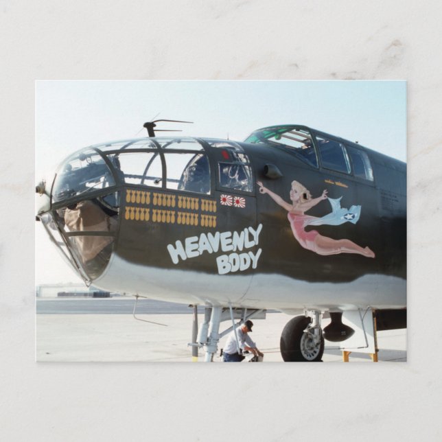 B25 MITCHELL BOMBER "HIMMLISCH BODY" NOSE ART POSTKARTE (Vorderseite)