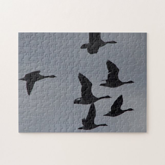 B46 Canadian Geese in Flight Puzzle (Horizontal)