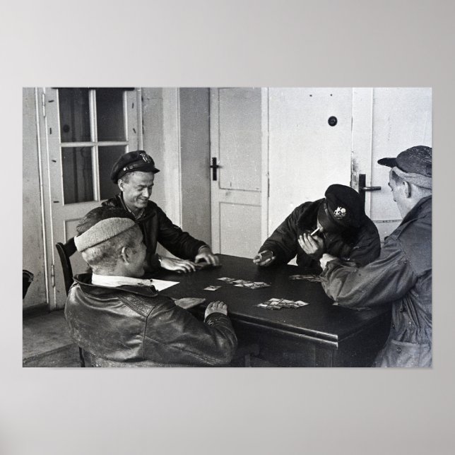 B-17 Bomber Piloten spielen Karten Poster (Vorne)